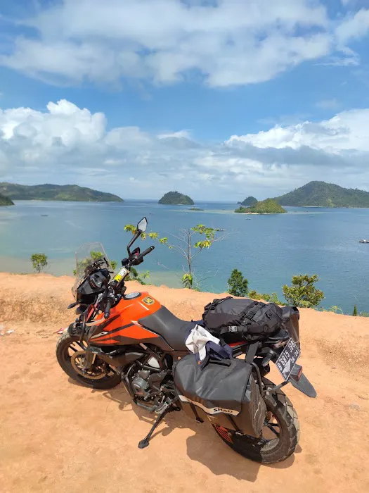 Puncak Indah Mandeh 1