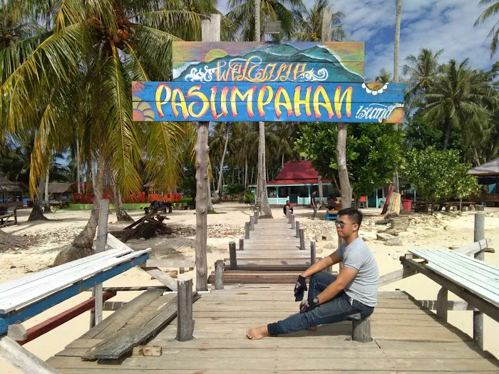 Pulau Pasumpahan 0