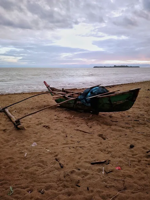 Pantai Muaro Pasar Baru 3