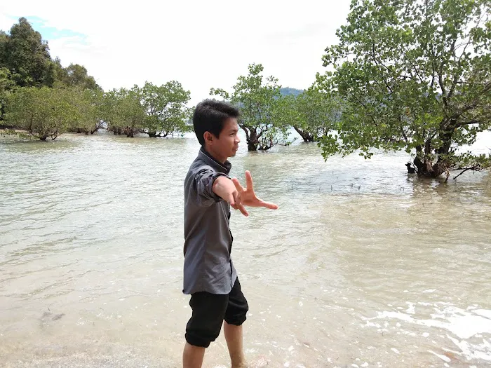 Pantai Cindakir Bungus 7