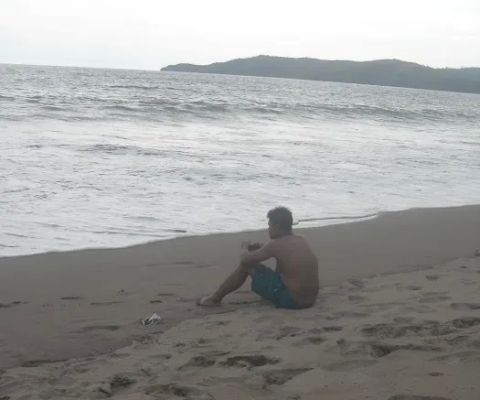 Pantai Pulau Karam