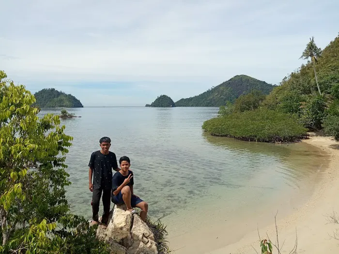 Dermaga Carocok Wisata Mandeh 3