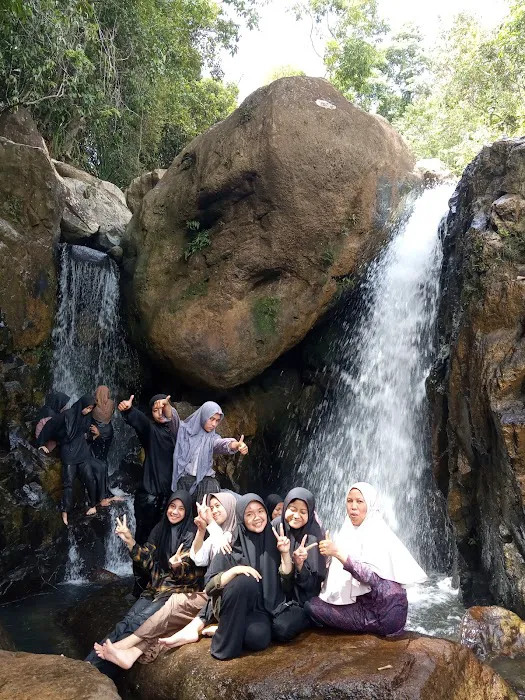 Dermaga Carocok Wisata Mandeh 7