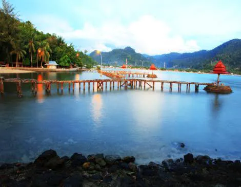 Pantai Carocok 1