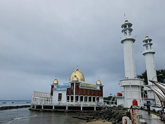 Pantai Carocok 6
