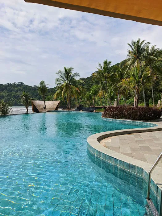 Marawa Beach Club 9