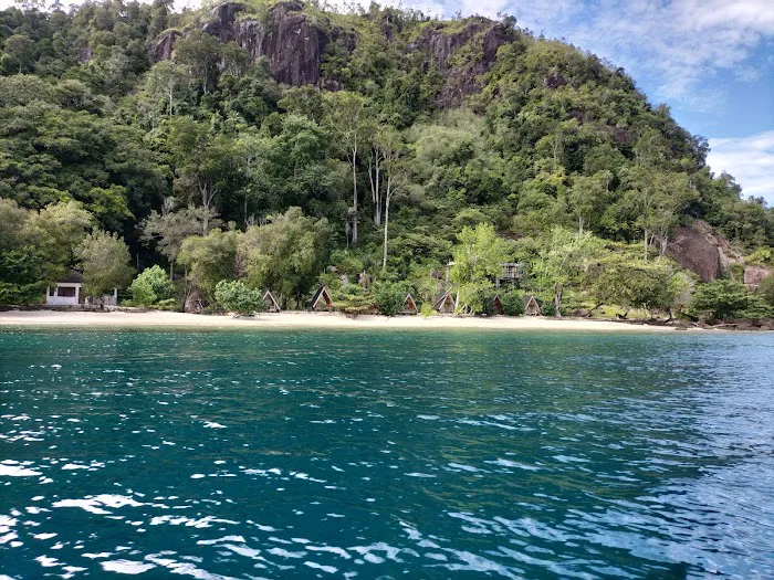 Dermaga Sungai Pisang 9