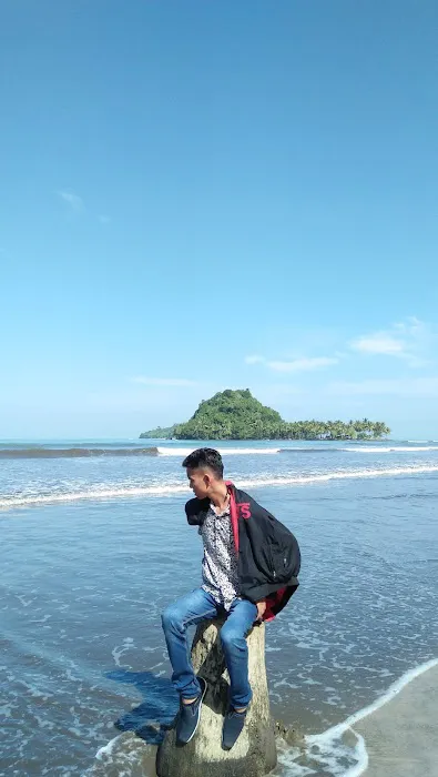 Pantai Salido 5