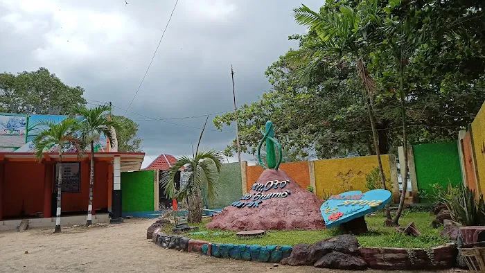 Wisata Pantai Talang Siring Pamekasan 2