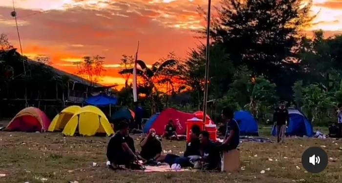 Pantai podeng banyuates 3