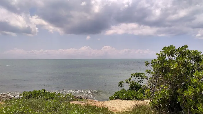 Pantai Wisata Taneros 8