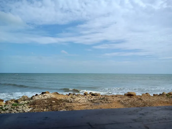 Pantai Wisata Taneros 6