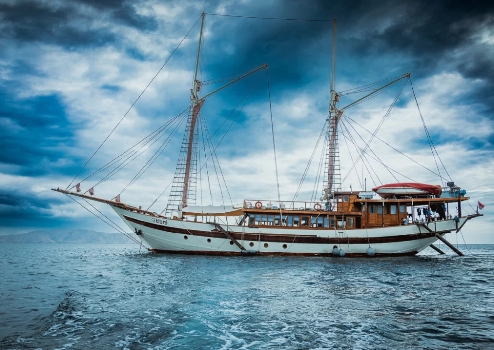 Bali to Komodo Island Luxury Yacht Trips: Experience Unmatched Elegance and Adventure