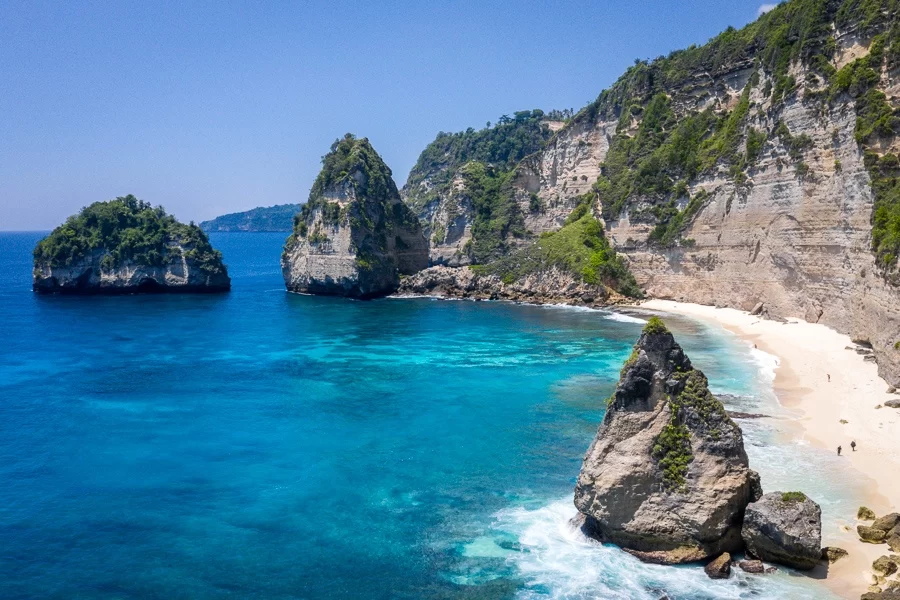 Best Beaches for Swimming and Relaxing in Indonesia: Top Picks for Ultimate Relaxation