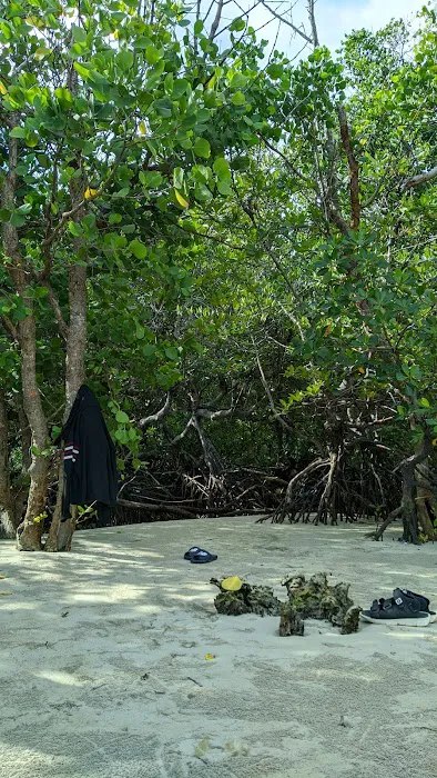 LABUNGNGE BEACH 0