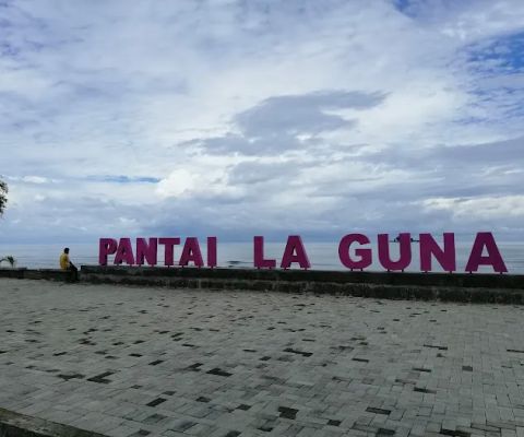 Pantai laguna