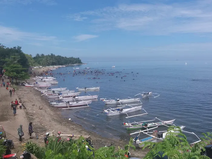 Pantai Ujung Batu 0
