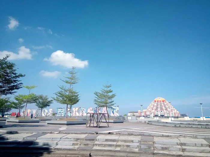 Pantai Losari 5