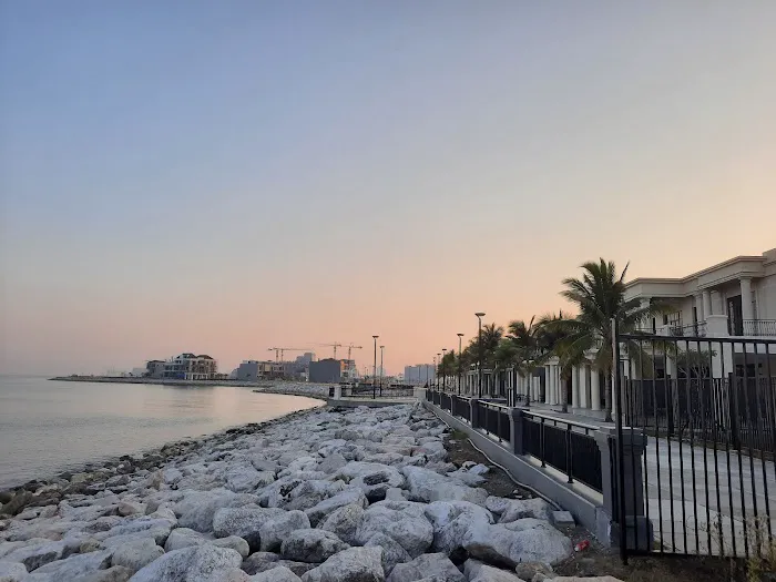 Pantai Batu Besar Losari 7
