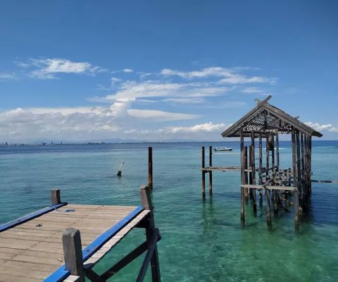 Samalona Island