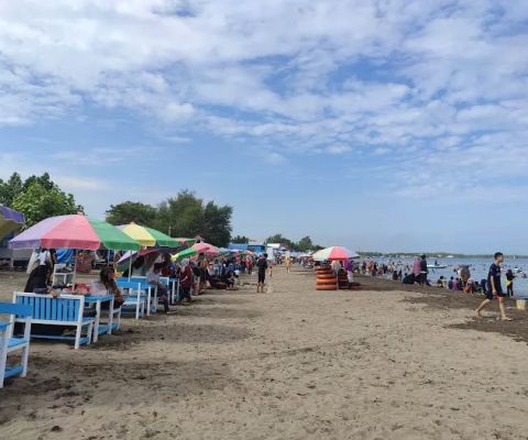 Pantai Biru