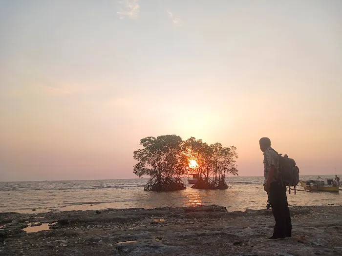 Pantai Kuri Maros 1