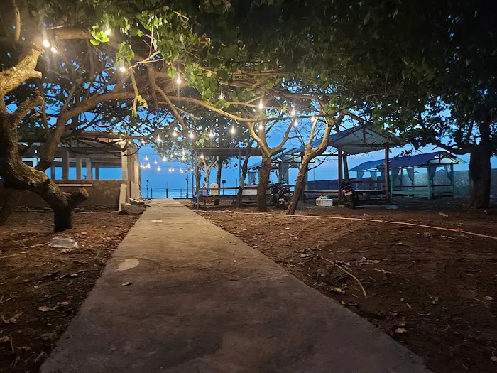 D'KAMBER BEACH GALESONG UTARA VILLA DAN RUMAH MAKAN 8