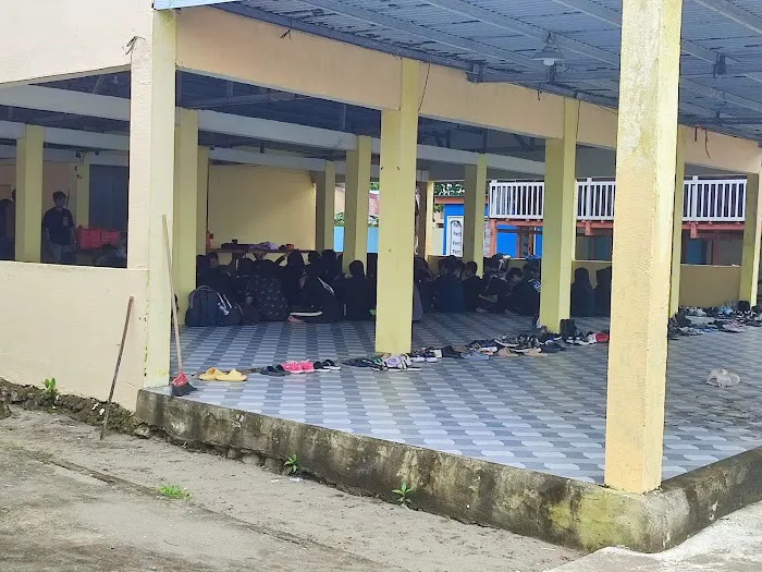 D'KAMBER BEACH GALESONG UTARA VILLA DAN RUMAH MAKAN 7