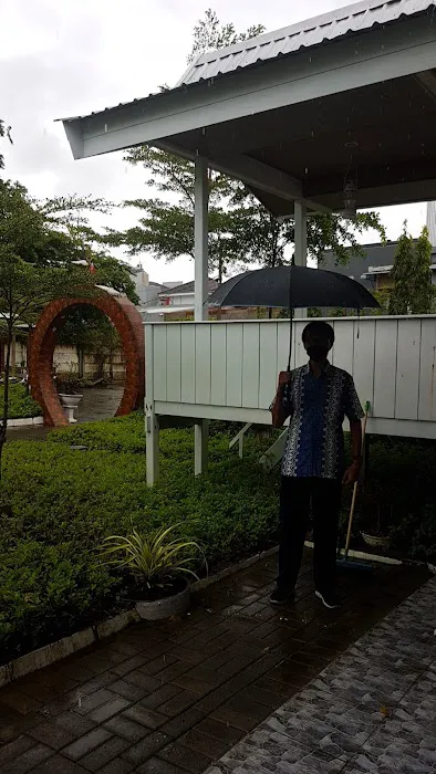 Rumah Putih Pondok St. Yosef 2