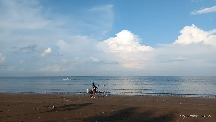 Pantai Surya Galesong 3
