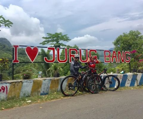jurug bang