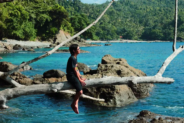 Pantai Ngampiran 8