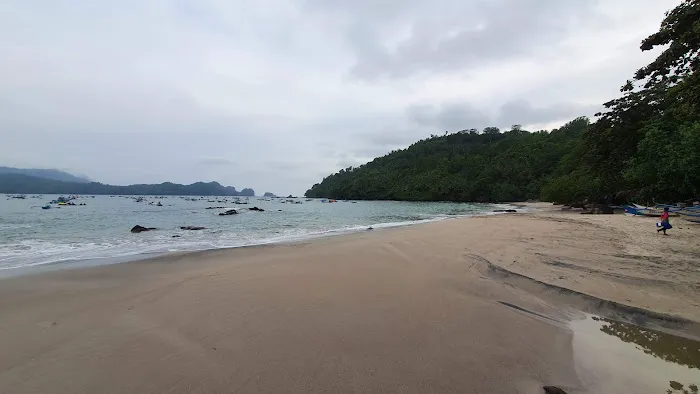 Pantai Ngampiran 1