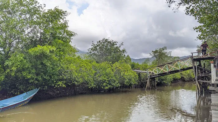 Eco Wisata Mangrove Prigi 2