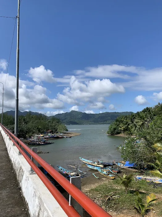Jembatan Cengkrong 3