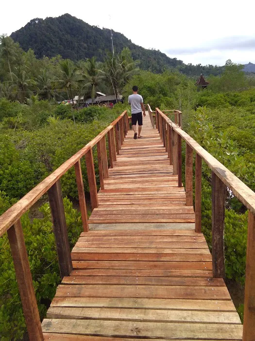 Jembatan Cengkrong 8