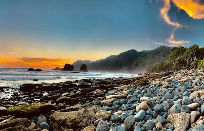 Pantai Papuma 7