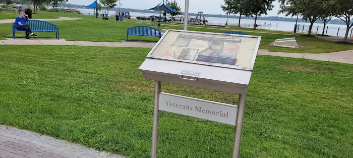 Veterans Memorial 4