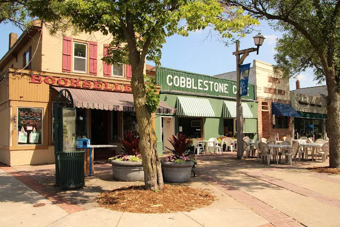 Downtown White Bear Lake 8