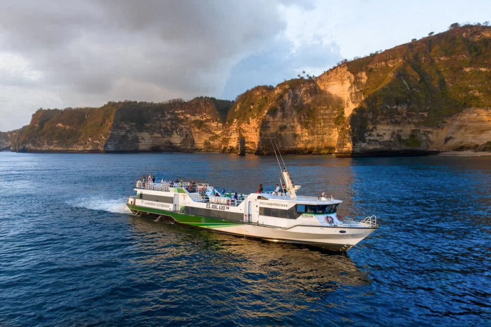 Day Trips by Boat from Bali to Lombok: A Complete Guide to a Memorable Adventure