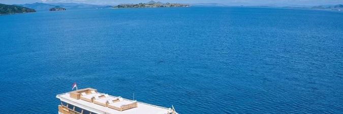 Personalized Yacht Services for an Unforgettable Dream Trip to the Komodo Islands