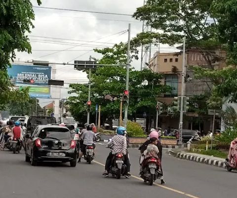 Lampu Merah Rembige