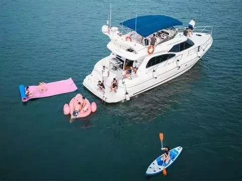 Exploring Cultural Villages on a Private Yacht: Unique Travel Experiences