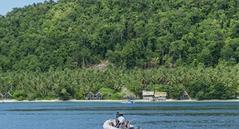 Luxury Yacht Seram Sea Charter: Exclusive Cruises in Indonesia’s Hidden Gem