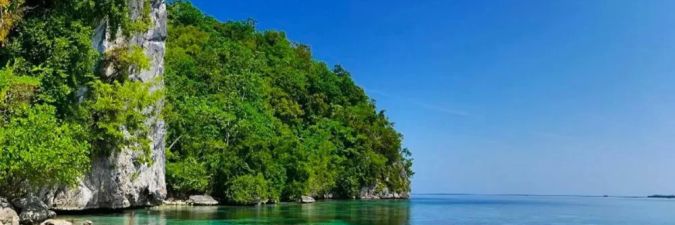 Experience Ultimate Luxury with a Yacht Charter in the Banda Sea