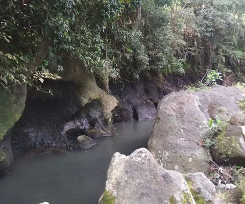 Tepi Batu Lantang
