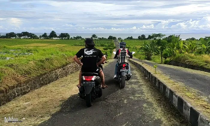Pantai Rambut Siwi 6
