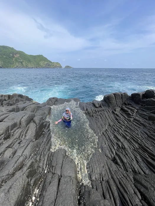Infinity pool Mawun 2