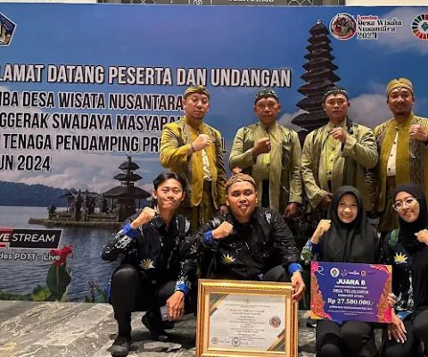 Desa Wisata Bahari Teluk Awur