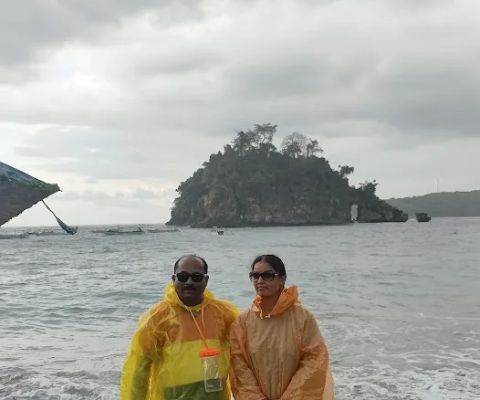 Crystal bay beach snorkeling